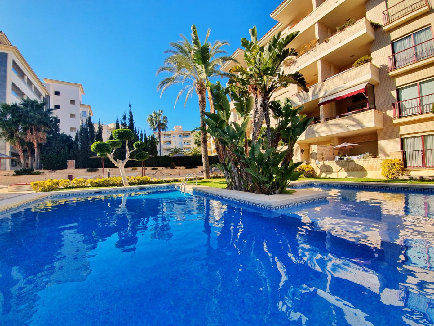 Apartment In El Albir. New Reduced Price !!! Before 265,000€ ---> Now 